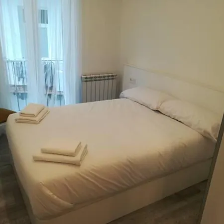 Modern In Romantic Quarter アパート サン・セバスティアン